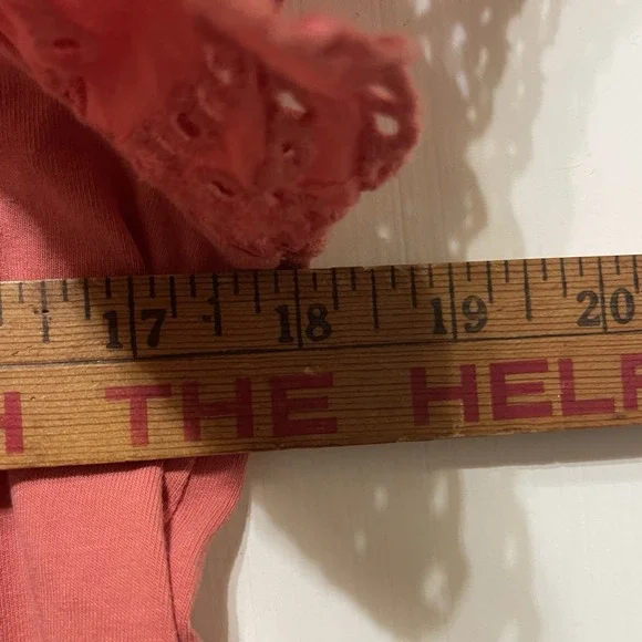 On Twelfth Women's Salmon T Shirt, Lace Sleeves, XL - Picture 5 of 6